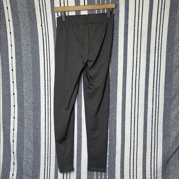 Gymshark Core Leggings - Picture 3 of 3